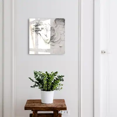 Bas-relief angélique en marbre représentant un ange