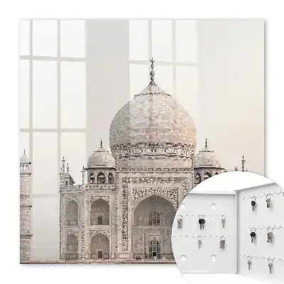 Bâtiment majestueux aux décorations raffinées