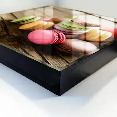 Bonbons colorés sur fond en bois