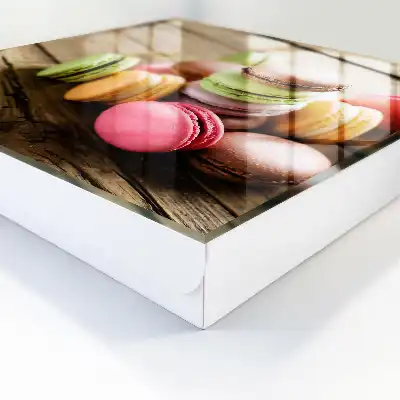 Bonbons colorés sur fond en bois