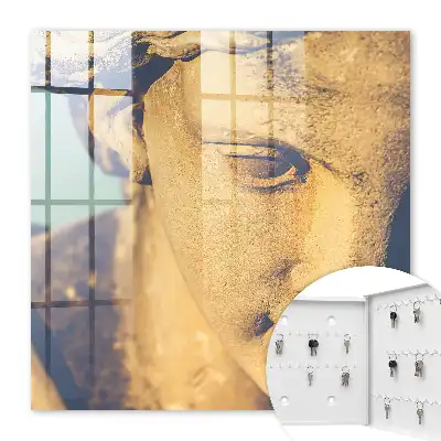 Lampe à l'élégance discrète diffusant une lumière chaleureuse
