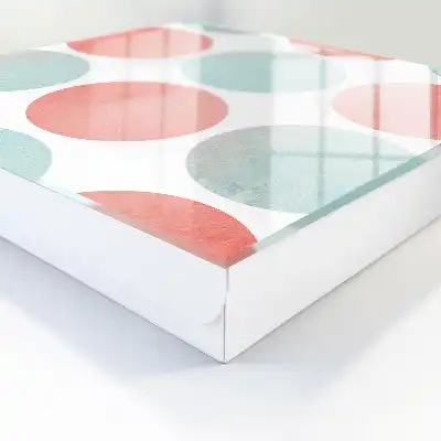 Cercles pastel sur fond blanc