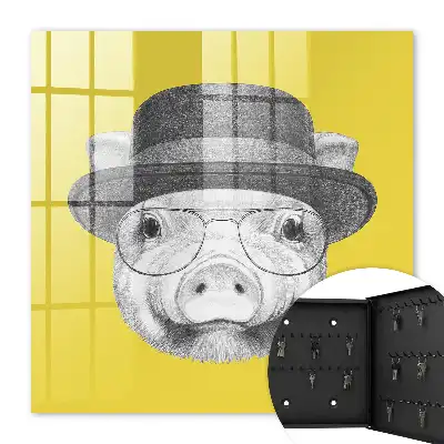 Figurine de cochon jaune joyeux