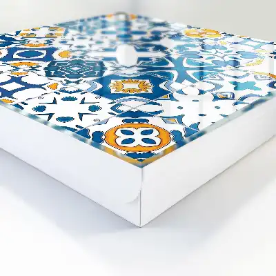 Motifs géométriques à contraste jaune