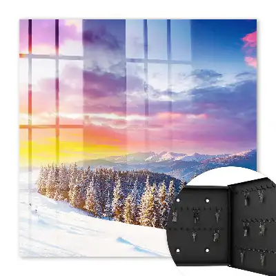 Paysage de montagne au coucher du soleil en hiver