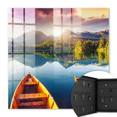 Paix des montagnes au coucher du soleil