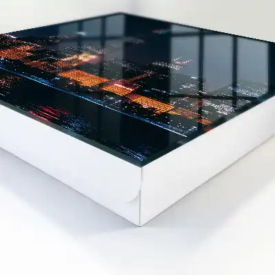 Une ville nocturne illuminée