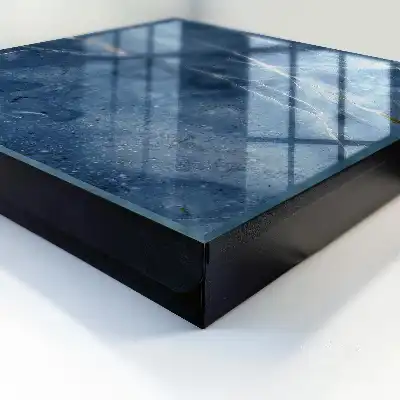 Marbre bleu aux lignes subtiles