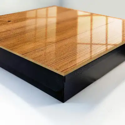 Décoration en bois à l'aspect chaleureux