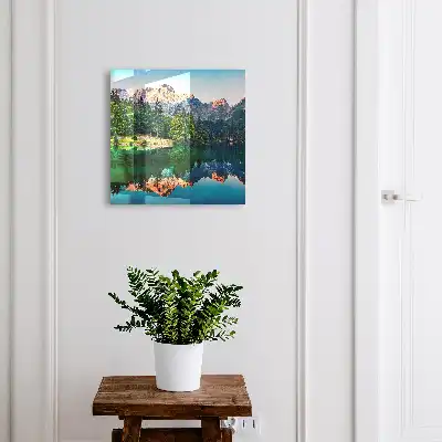 Paysage de montagne autour du lac