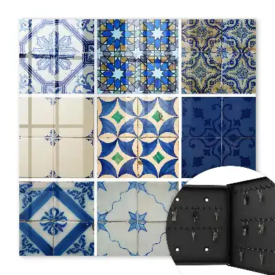 Carreaux d'azulejos aux motifs bleus