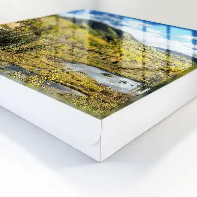 Paysage d'automne sous un ciel bleu
