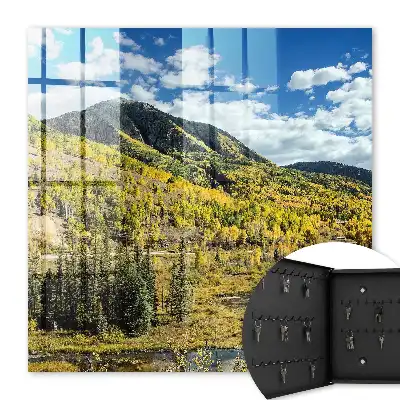 Paysage d'automne sous un ciel bleu