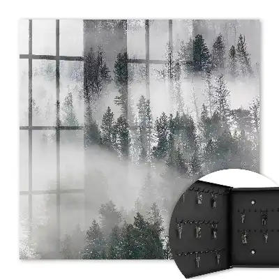 Décoration murale verdure brumeuse pour une atmosphère paisible