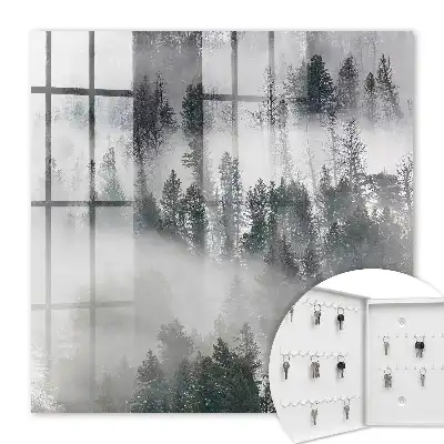 Décoration murale verdure brumeuse pour une atmosphère paisible