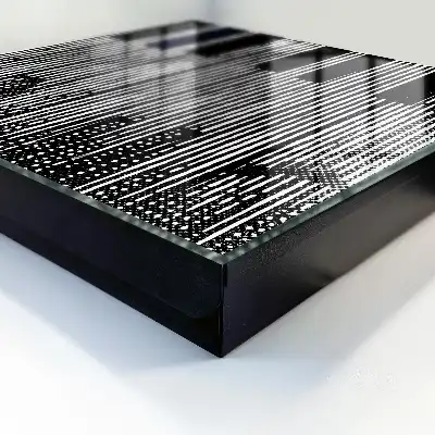 Lignes géométriques en noir et blanc