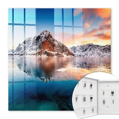 Harmonie des montagnes sous la lumière du soleil