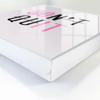 Une typographie motivante aux couleurs contrastées