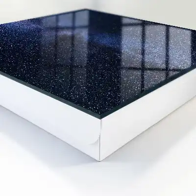 Le ciel nocturne donne l'impression d'être infini
