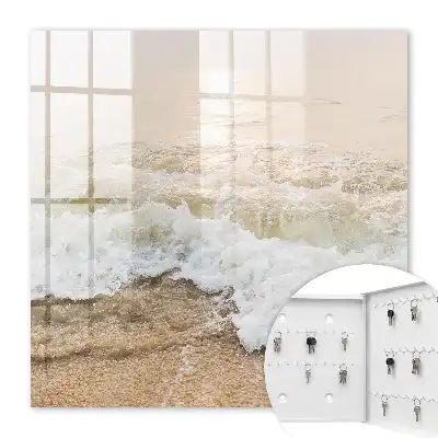 Vague de mer avec rayons de soleil