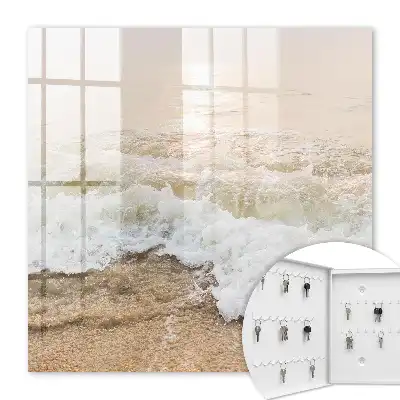 Vague de mer avec rayons de soleil