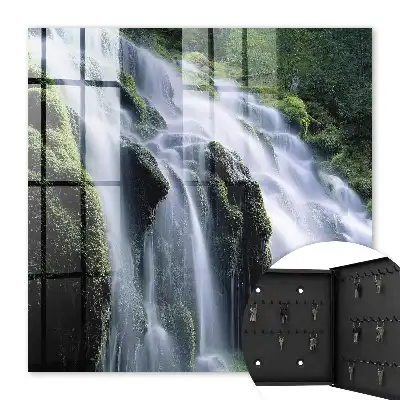 Cascade verte environnante