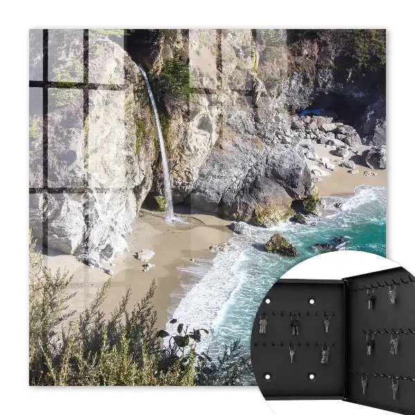Magnifique littoral avec des falaises