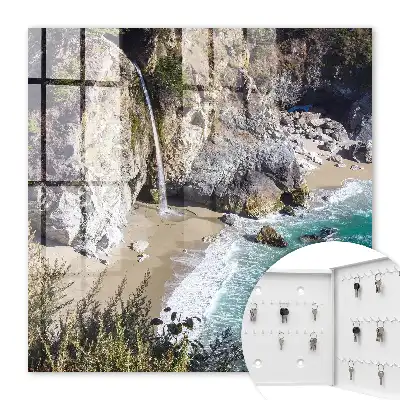 Magnifique littoral avec des falaises