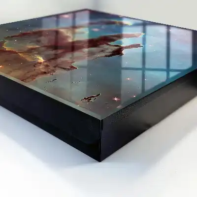Tableau vision cosmique aux couleurs éclatantes