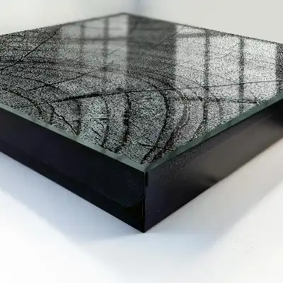 Cernes d'arbres dans des tons de gris