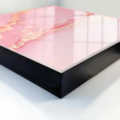 Un rêve rose avec des touches de crème