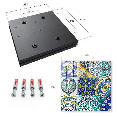 Motifs symétriques aux détails colorés