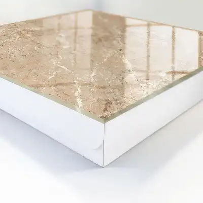 Coque à motif marbré avec lignes