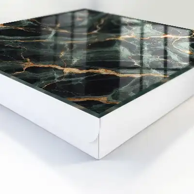 Table au design en marbre aux lignes dynamiques