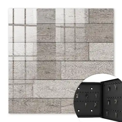 Composition symétrique en bois gris