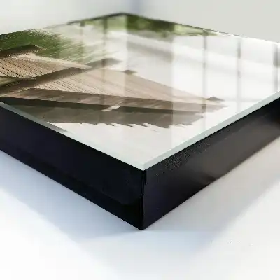 La paix du lac entourée de verdure