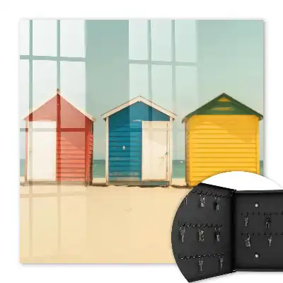 Maisons colorées avec la mer en arrière-plan