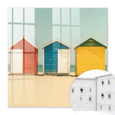 Maisons colorées avec la mer en arrière-plan