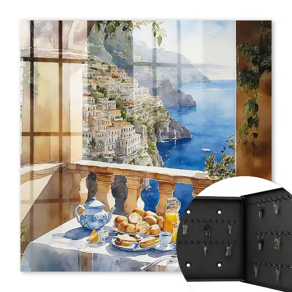 Petit-déjeuner sur la terrasse au bord de la mer