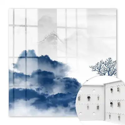 Montagnes mystérieuses et nuages bleus