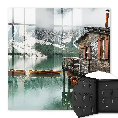 Paix montagnarde au bord du lac