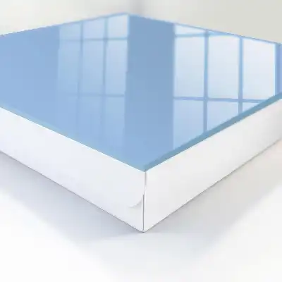 Style minimaliste bleu ciel
