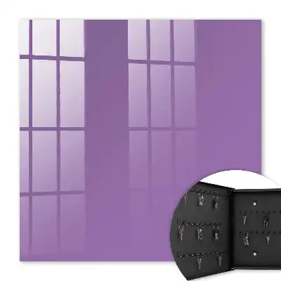 Minimalisme expressif couleur violette