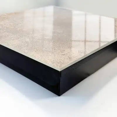 Meuble à l'élégance rustique avec de délicates abrasions