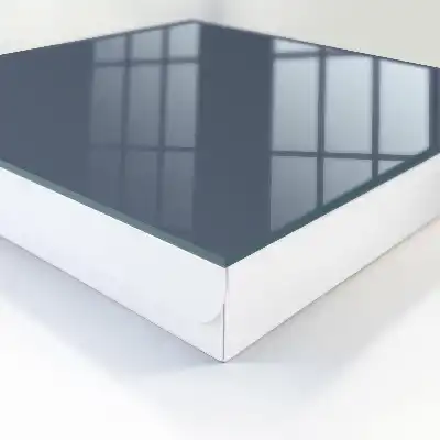 Design élégant gris froid