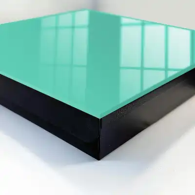 Élégance minimaliste menthe forte
