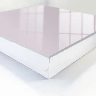 Élégance lilas clair paix