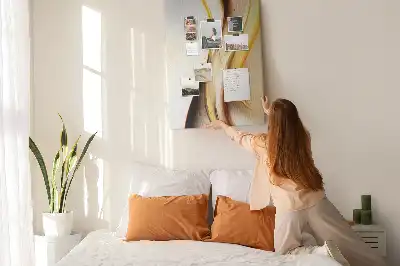 Tableau affichage liège Abstraction avec une vague dorée