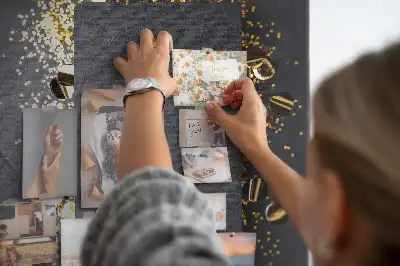 Tableau de liège décoratif Confettis dorés