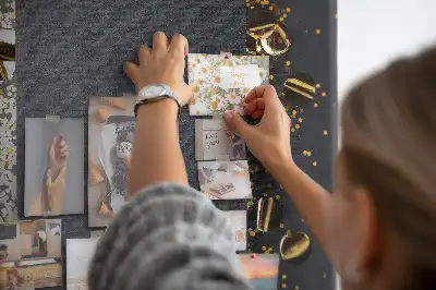 Tableau de liège décoratif Confettis dorés